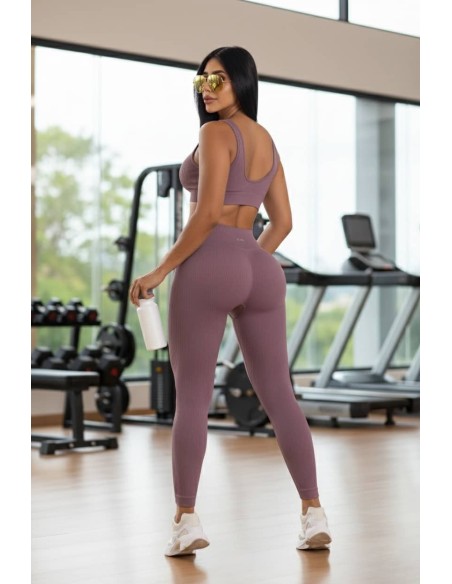 Conjunto Deportivo Pitbull DC1002  Tela Seamless para Máximo Confort